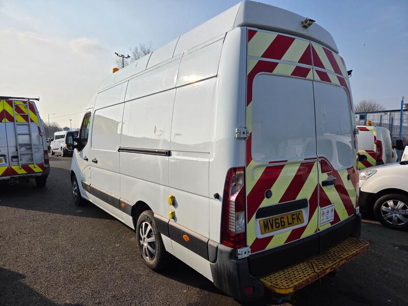 VAUXHALL MOVANO