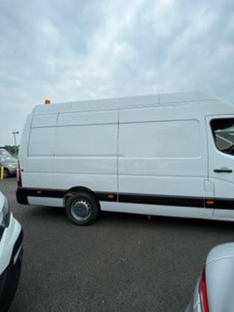 VAUXHALL MOVANO