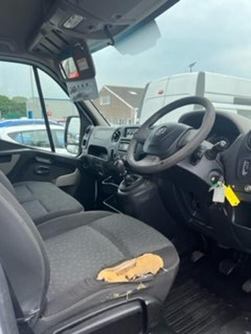 VAUXHALL MOVANO