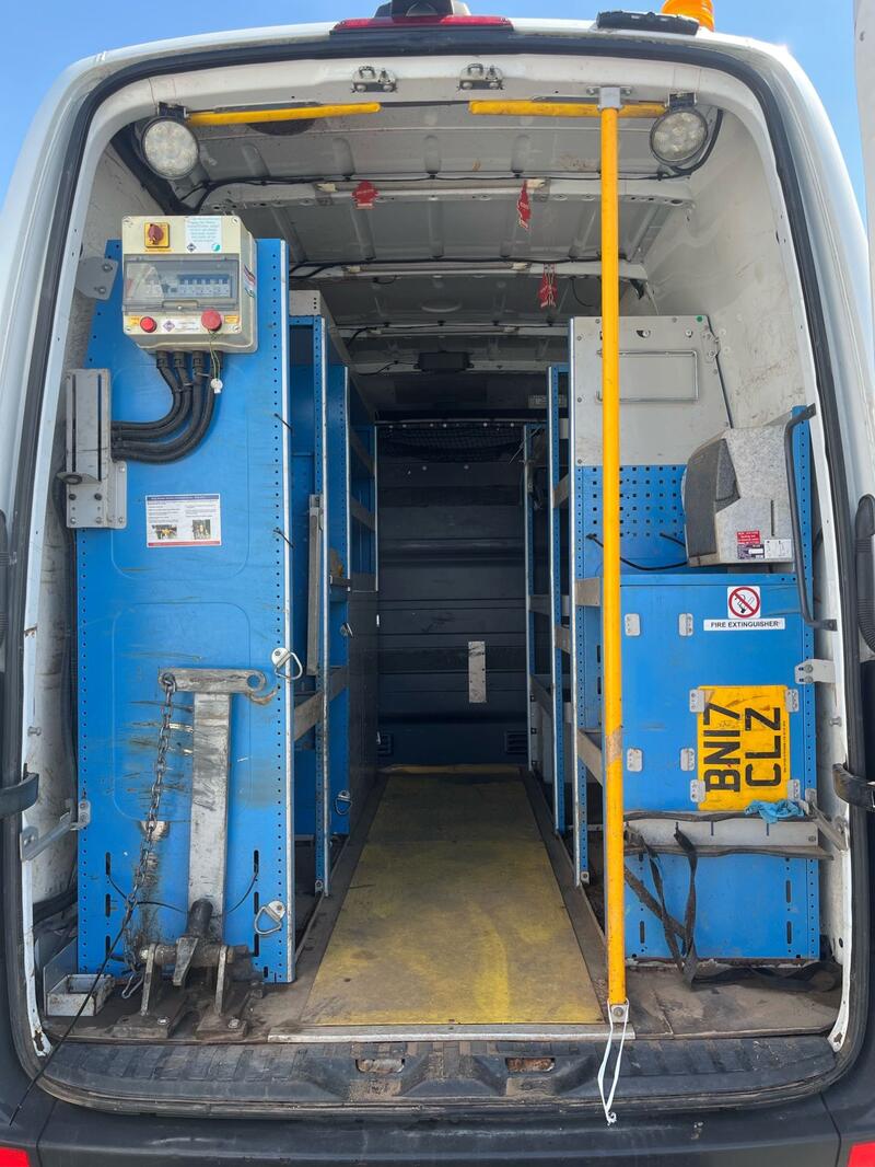 MERCEDES-BENZ SPRINTER