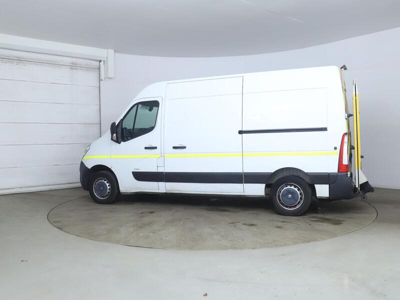 VAUXHALL MOVANO