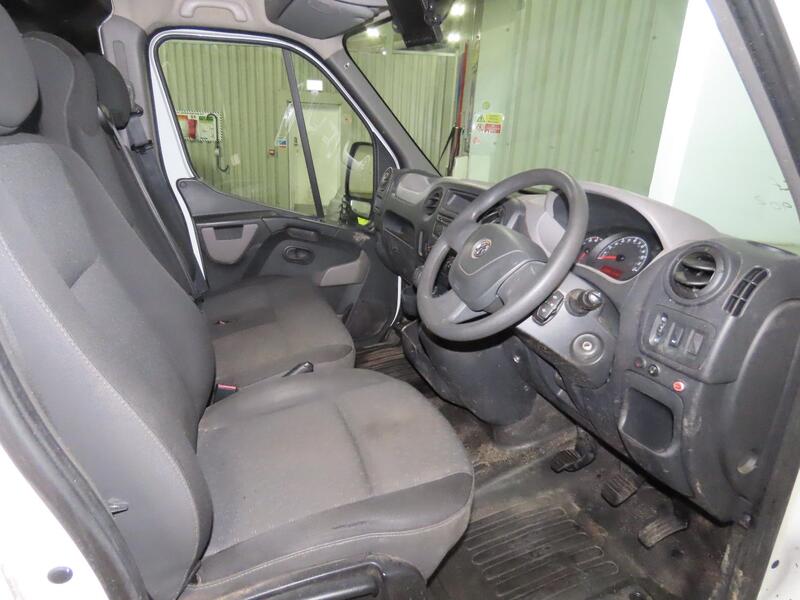 VAUXHALL MOVANO