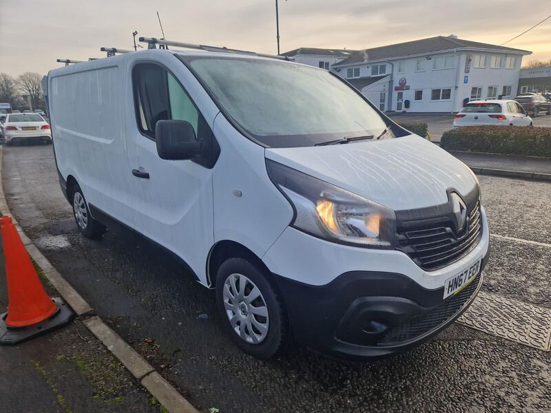 RENAULT TRAFIC