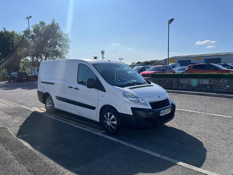 PEUGEOT EXPERT