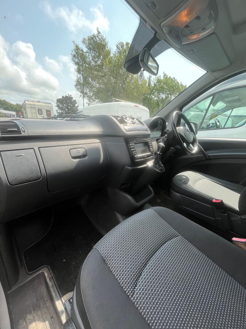 MERCEDES-BENZ VITO