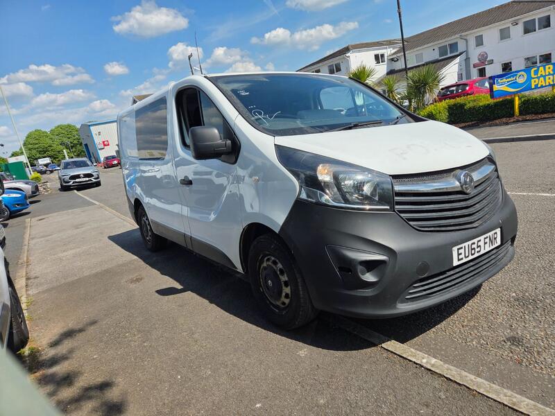 VAUXHALL VIVARO