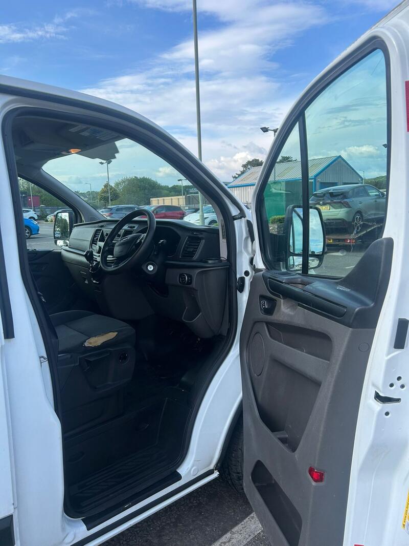 FORD TRANSIT CUSTOM