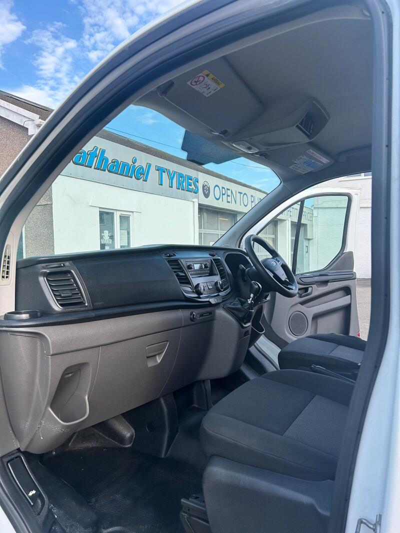 FORD TRANSIT CUSTOM