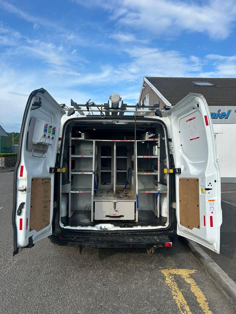 FORD TRANSIT CUSTOM