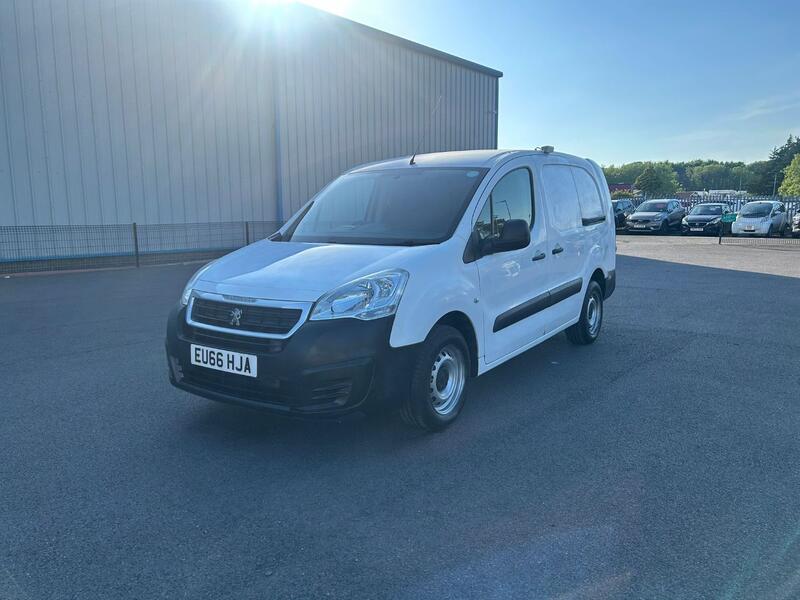 PEUGEOT PARTNER