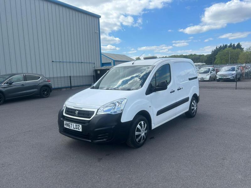 PEUGEOT PARTNER