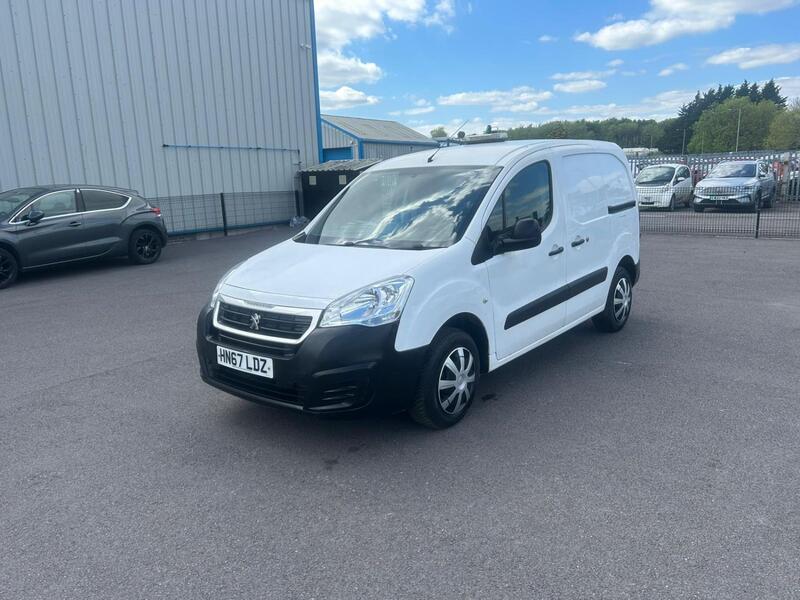PEUGEOT PARTNER