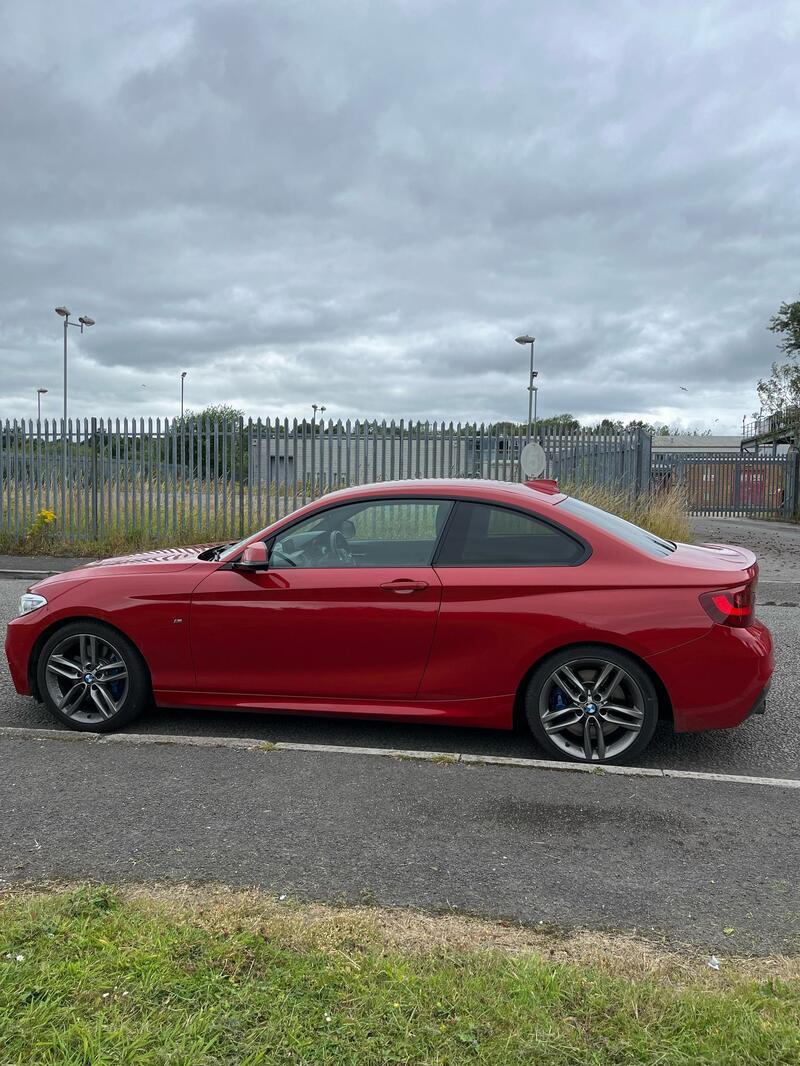 BMW 2 SERIES