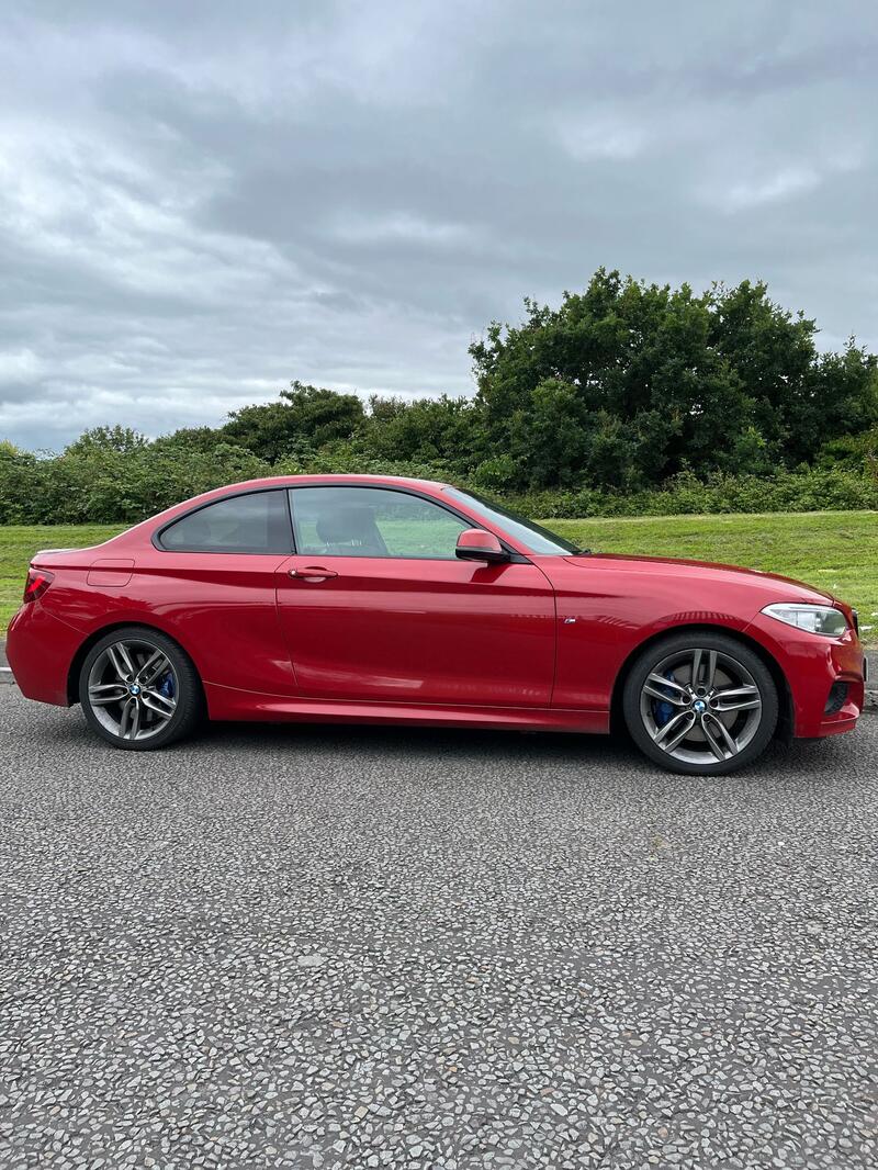 BMW 2 SERIES