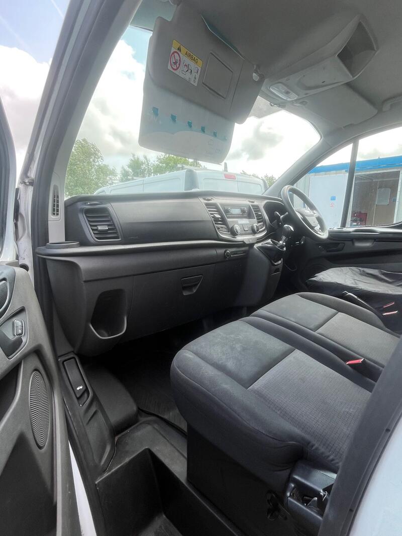 FORD TRANSIT CUSTOM