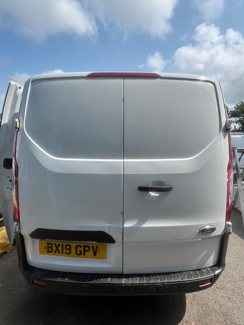 FORD TRANSIT CUSTOM