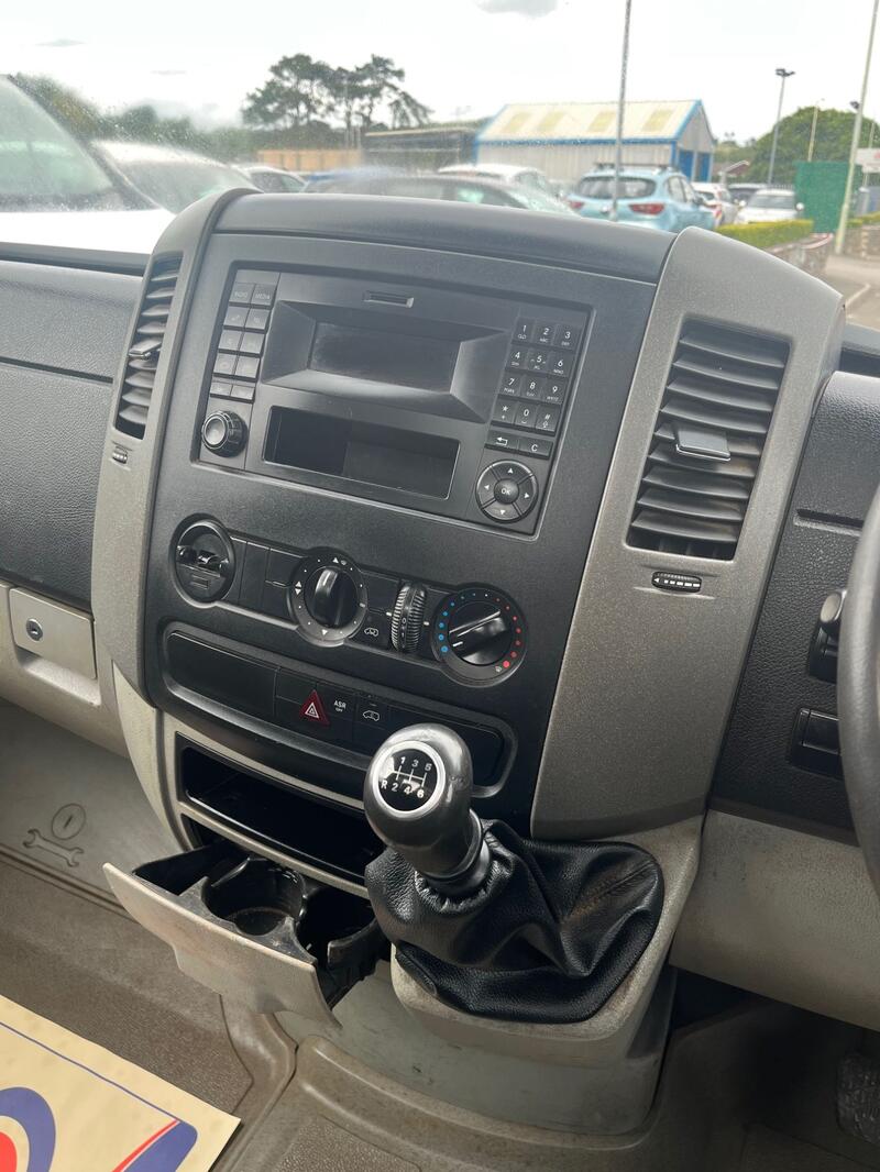 MERCEDES-BENZ SPRINTER