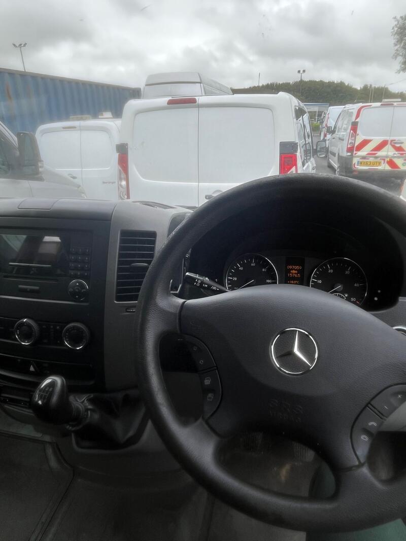 MERCEDES-BENZ SPRINTER