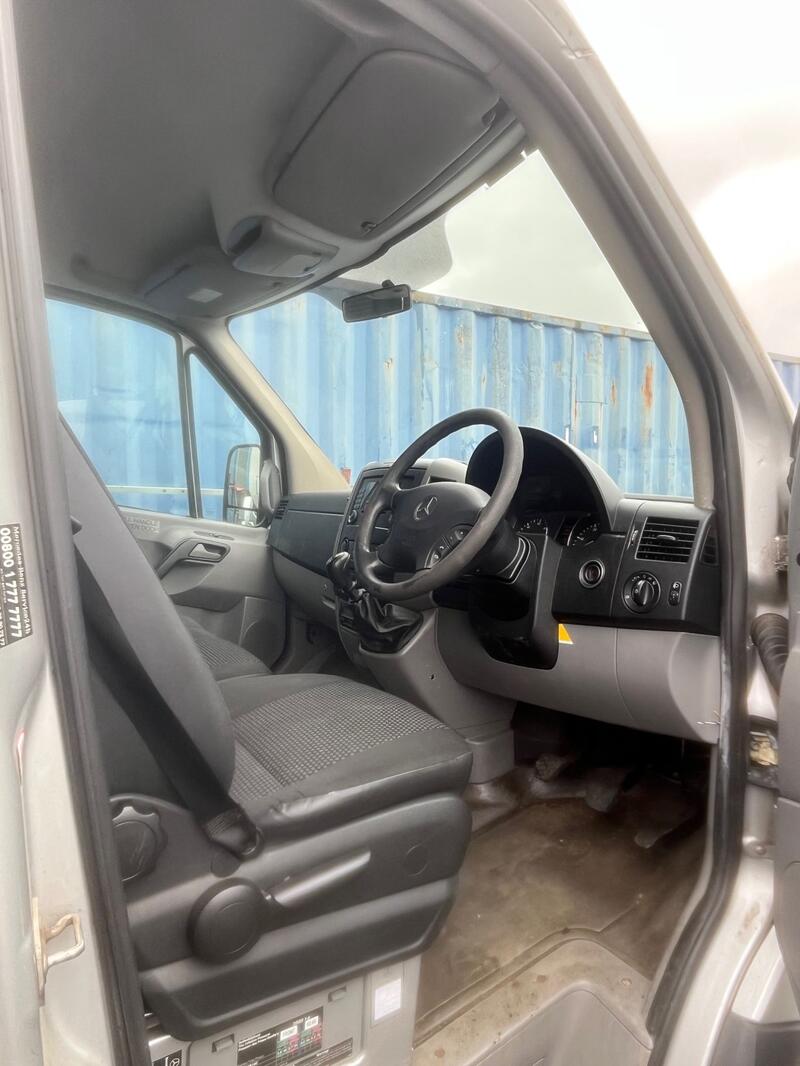 MERCEDES-BENZ SPRINTER
