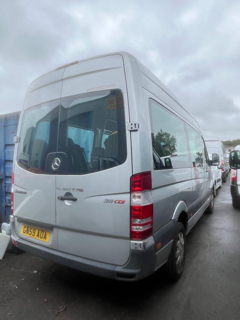 MERCEDES-BENZ SPRINTER