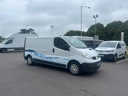 RENAULT TRAFIC 2.0 dCi LL29 eco