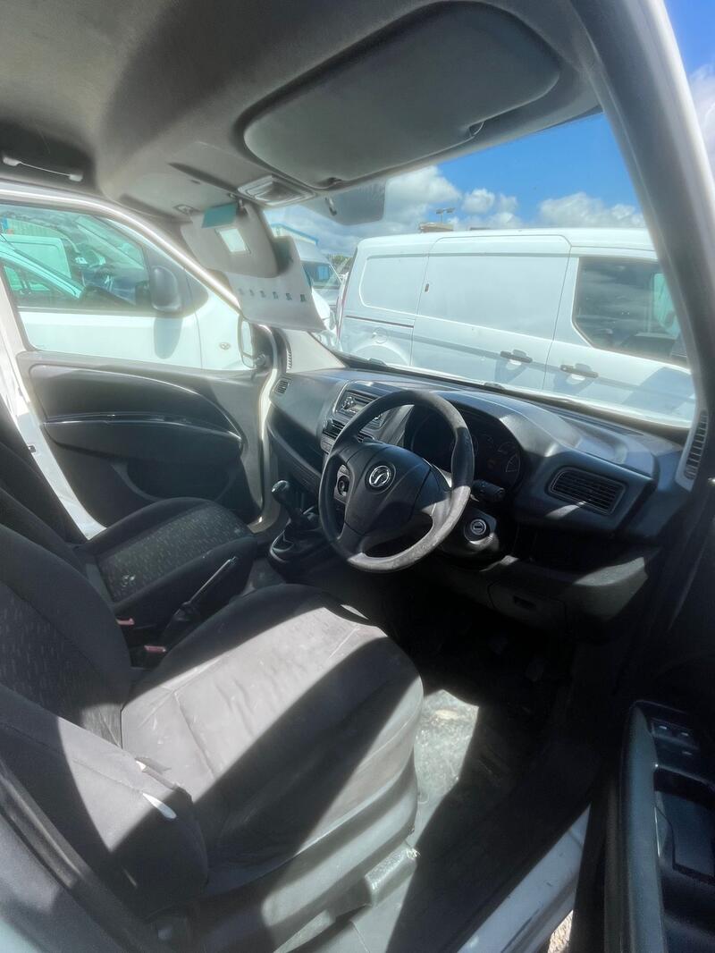 VAUXHALL COMBO