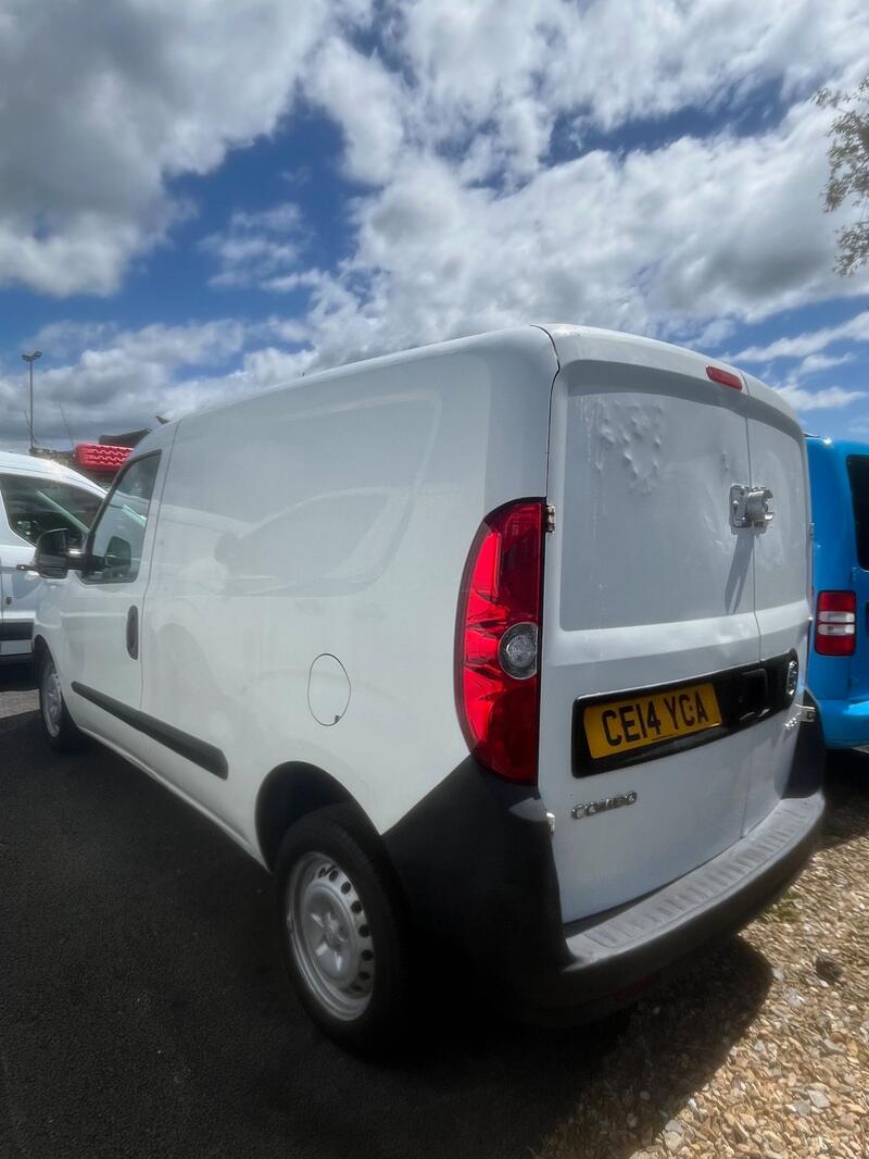 VAUXHALL COMBO