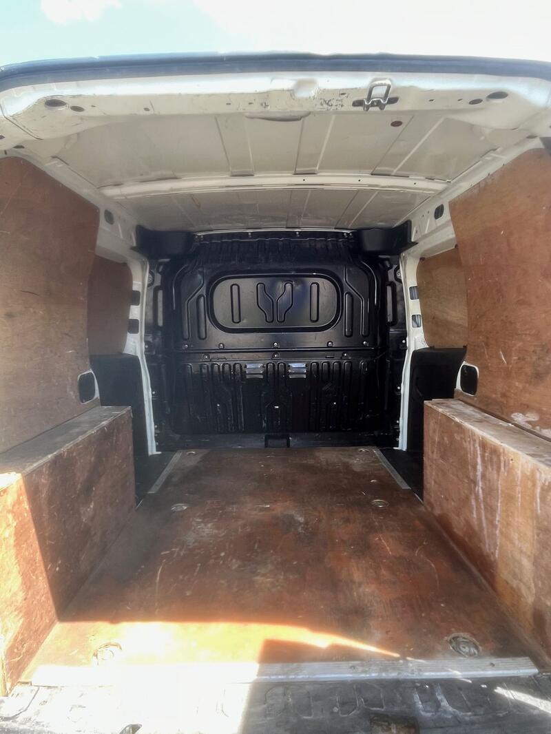 VAUXHALL COMBO