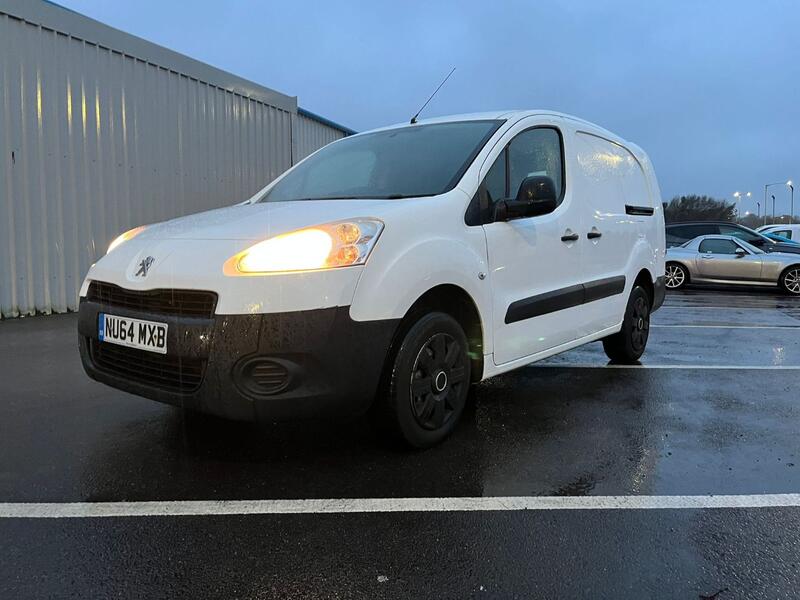 PEUGEOT PARTNER