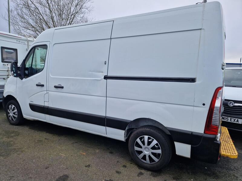 VAUXHALL MOVANO